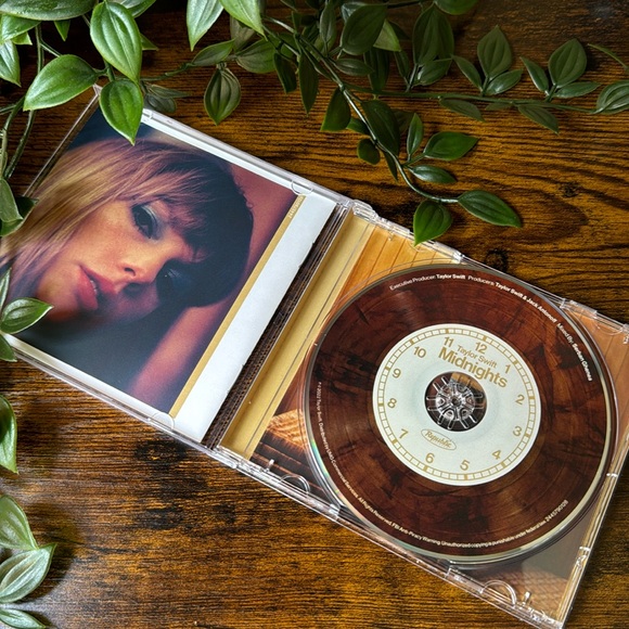 Taylor Swift Midnights CD (Mahogany Edition) - Picture 3 of 4